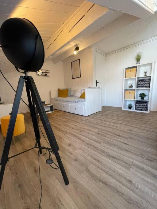 Studio Cosy, En Centre, Proche Gare, Vue Degagee ヴァランス エクステリア 写真
